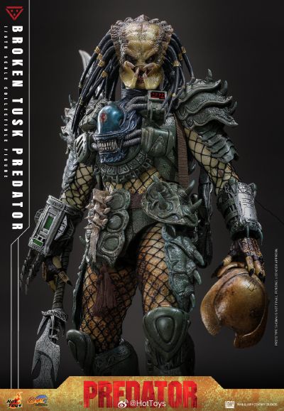 CMS029 《铁血战士》碎牙铁血战士 1:6比例珍藏人偶(普通版)