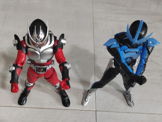 S.H.Figuarts（真骨雕制法） 银翼超人