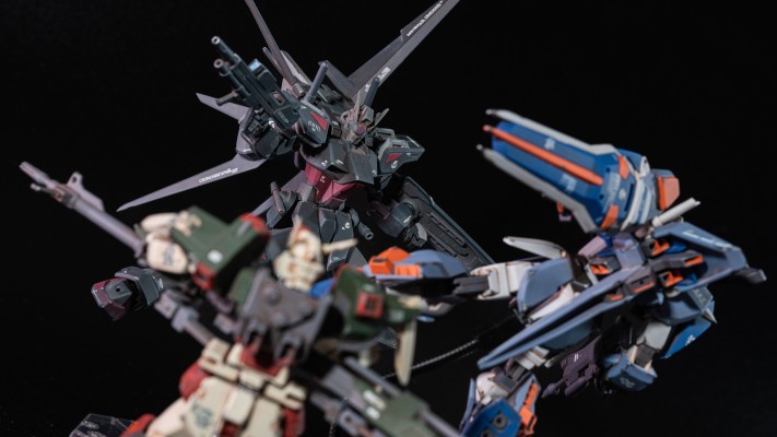 ROBOT魂＜机动战士系列＞GAT-01A2R 105虐杀者短剑 剧中版