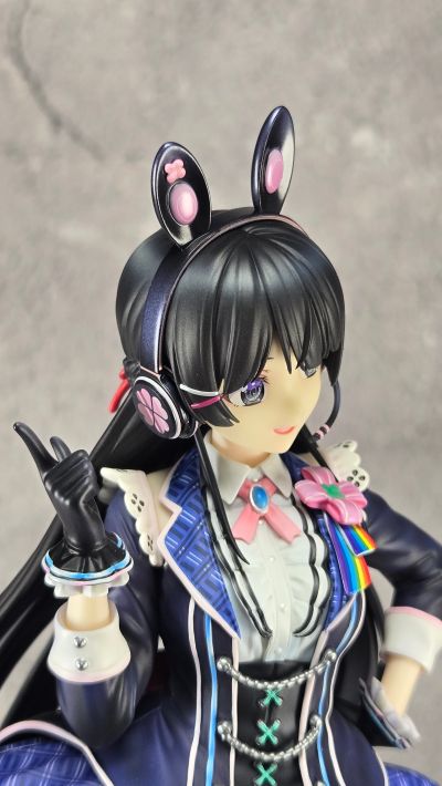 彩虹社 月之美兔