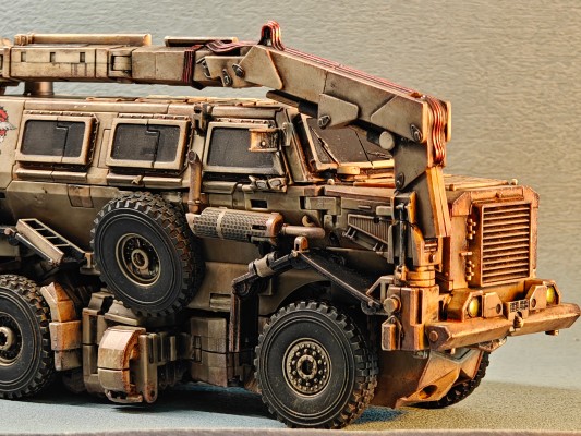 变形金刚电影大师级 MPM-14  碾压机 / 碎骨魔