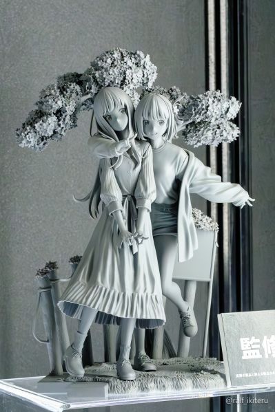 莉可丽丝 锦木千束 与 井上泷奈 春