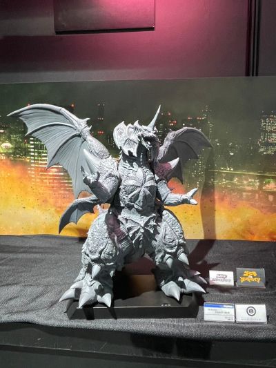 UA Monsters 戴斯特洛伊亚（完全体）