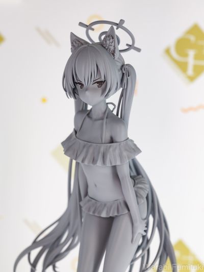 蔚蓝档案 黑见芹香（泳装）