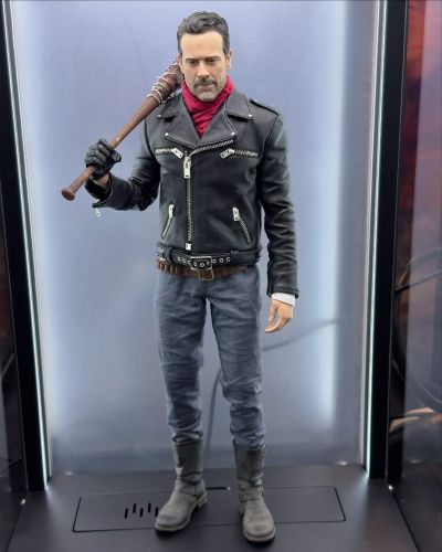 《行尸走肉》第八季-尼根·史密斯1/6收藏级可动人偶