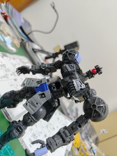 MG 1/100 机动战士高达 YMS-15 强人