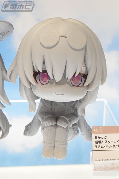 Look up 崩坏：星穹铁道 卡芙卡