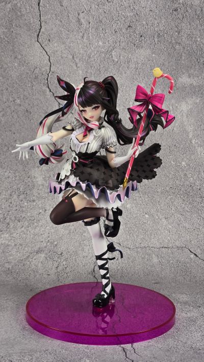 彩虹社 魔使真央