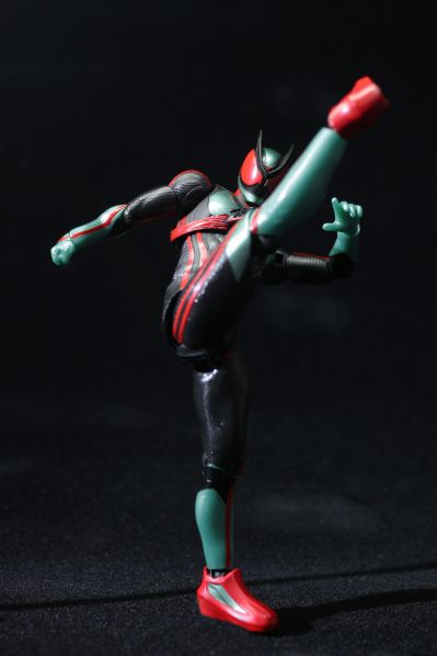 S.H.Figuarts 假面骑士ZZZ 肌体冲击