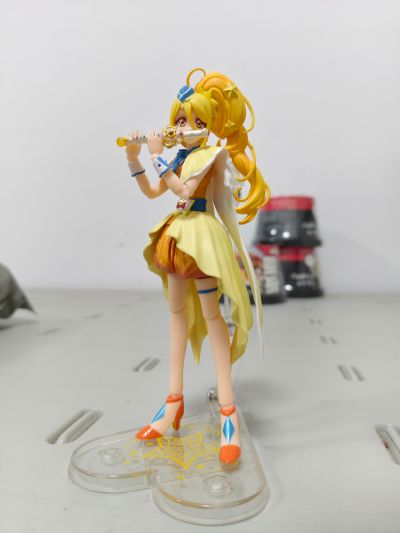S.H.Figuarts 拥抱！光之美少女 	哈利哈姆·哈里 & 辉木穗希