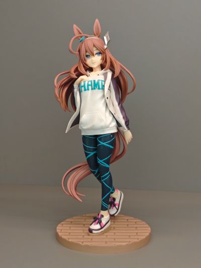 赛马娘 美蒲波旁 便服 笑脸版