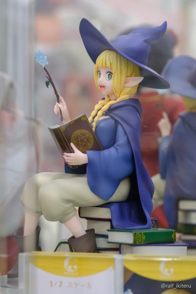 迷宫饭 玛露西尔 学生