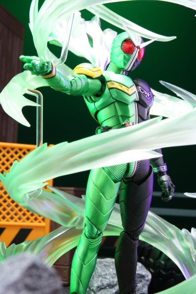 S.H.Figuarts 硬汉摩托（风都侦探改编动画纪念款）