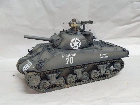 35251 1/35 美国 谢尔曼 105mm榴弹炮版（冲锋支援）