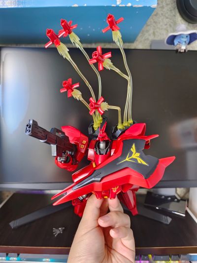 HGUC 1/144 	机动战士高达 逆袭的夏亚  MSN-04 沙扎比