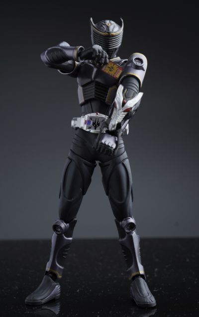 Figure-rise Standard  剧场版 假面骑士龙骑 终章 假面骑士龙牙