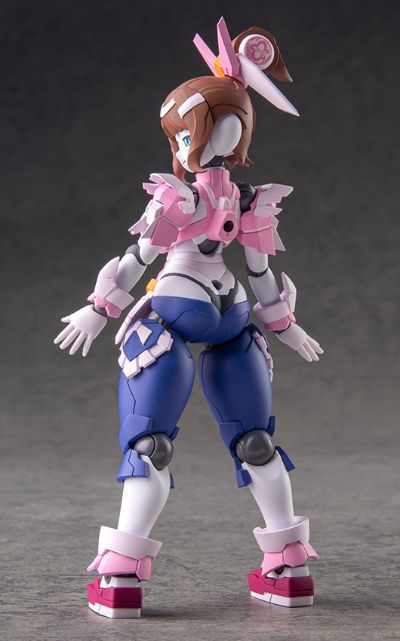 机械新人类 兰子