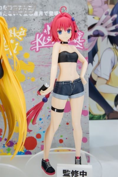 GLITTER&GLAMOURS 出包王女DARKNESS  金色暗影 街头造型