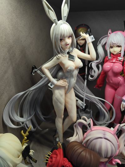 胜利女神：妮姬 布兰儿