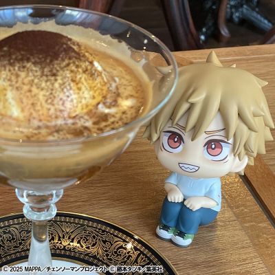 Look up 链锯人 蕾塞篇 电次 便服