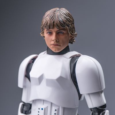 MAFEX 编号257 卢克·天行者（冲锋队员装扮）