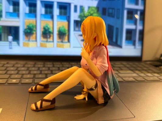 拔作岛动画版 小坐系列奖品人偶 “片桐奈奈濑”