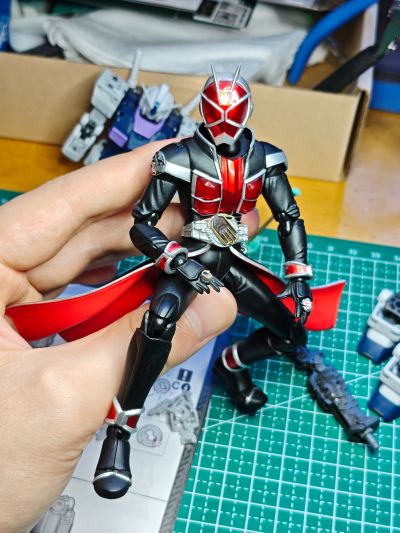 S.H.Figuarts  假面骑士巫骑 火焰形态