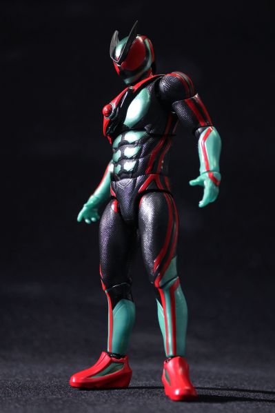 S.H.Figuarts 假面骑士ZZZ 肌体冲击