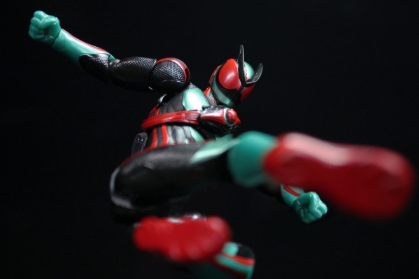 S.H.Figuarts 假面骑士ZZZ 肌体冲击