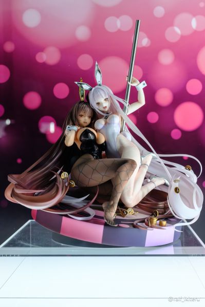 诺亚尔 与 布兰儿 兔女郎 X 777