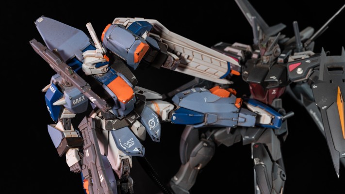 ROBOT魂＜机动战士系列＞GAT-01A2R 105虐杀者短剑 剧中版