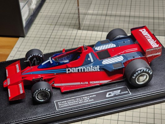 VAHi‐SPEC 高智能方程式SIN Nu阿斯拉达AKF₋0/G