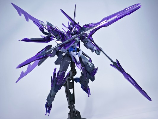 HGBF 高达创战者炎TRY 冰川瞬变高达