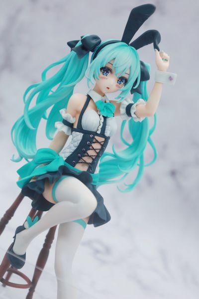 初音未来系列 BiCute Bunnies玩具人偶 -初音未来  粉色珠光眨眼款-