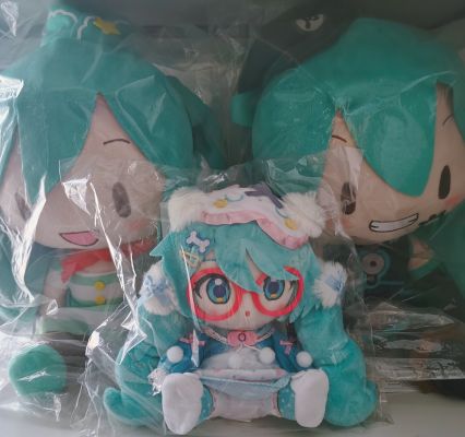 虚拟歌手系列01 毛绒玩偶 初音未來 居家穿搭