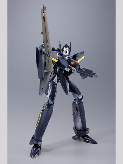 DX超合金 VF-17S 隐形夜魔女武神（卡姆林·木崎专用机）