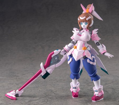 机械新人类 兰子