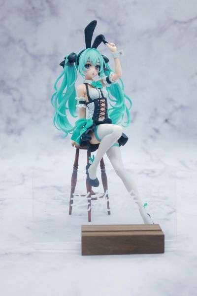 初音未来系列 BiCute Bunnies玩具人偶 -初音未来  粉色珠光眨眼款-