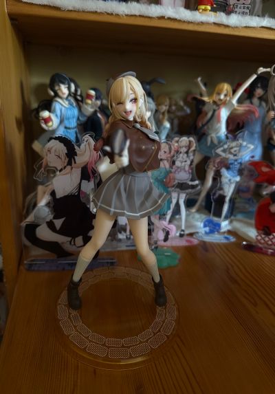 Vivit 更衣人偶坠入爱河 喜多川海梦 侦探