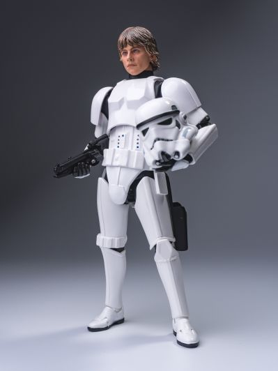 MAFEX 编号257 卢克·天行者（冲锋队员装扮）