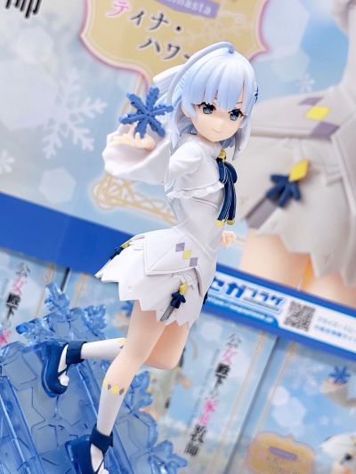 公爵千金的家庭教师 Luminasta “蒂娜·霍华德”