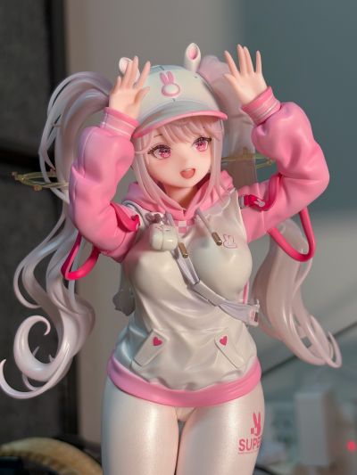 胜利女神：新的希望 爱丽丝 甜蜜之家