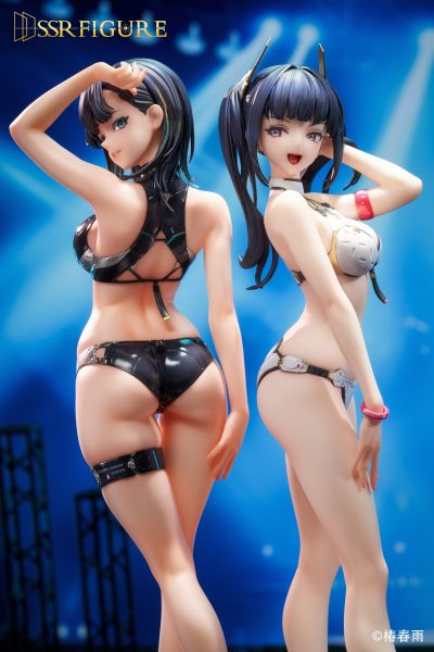 硬式水着女子 绀乃青