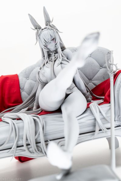 碧蓝航线 弗里茨·鲁梅 （菲莉西娅·鲁梅） Schwarzes Kaninchen