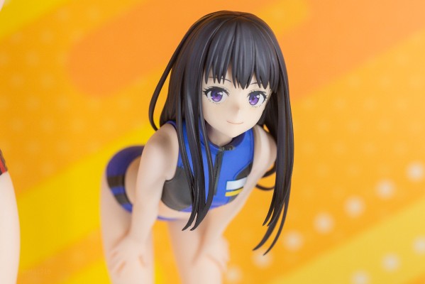 莉可丽丝 井上泷奈 运动服