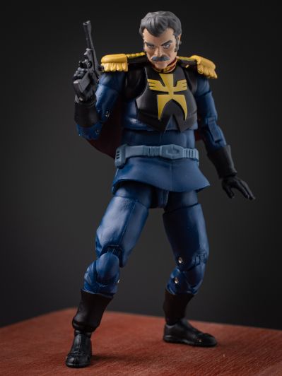 G.M.G系列收藏03 机动战士高达 吉恩公国军 兰巴·拉尔