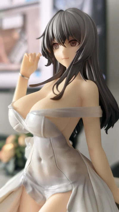 碧蓝航线 卡律布狄斯 霞辉之华裳