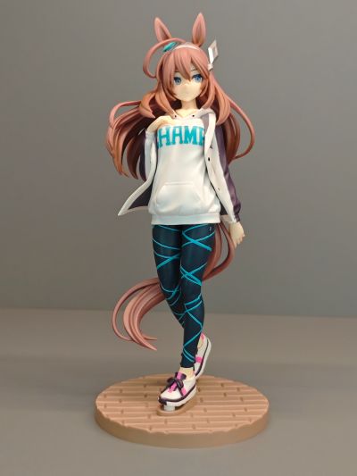 赛马娘 美蒲波旁 便服 通常版