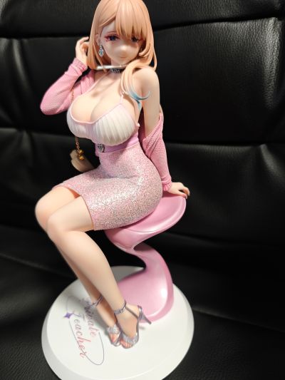 礼服系列第二弹：冬山朝子 家庭教师 芳香体 1/6 手办