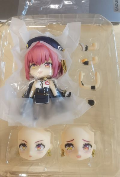 粘土人#2725 hololive 宝钟玛琳 OL服装